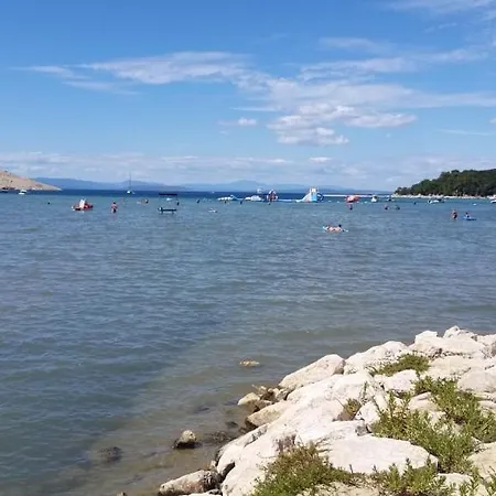 Appartement 696-5 For 6 + 4 Pers. In *